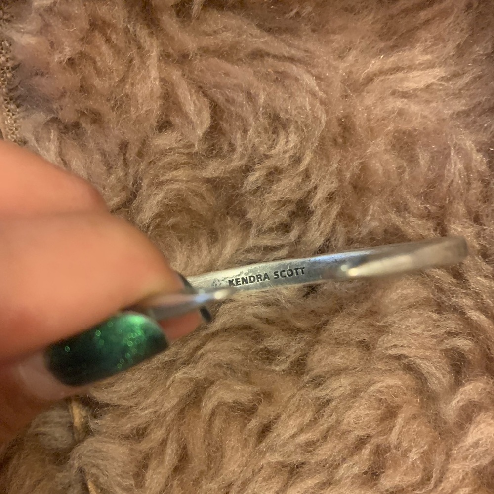 Kendra Scott adjustable key hole bracelet